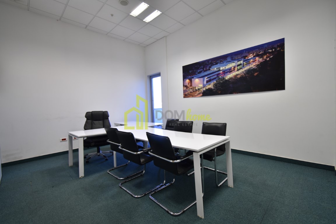 Poslovni prostor 40m2, Blok 5